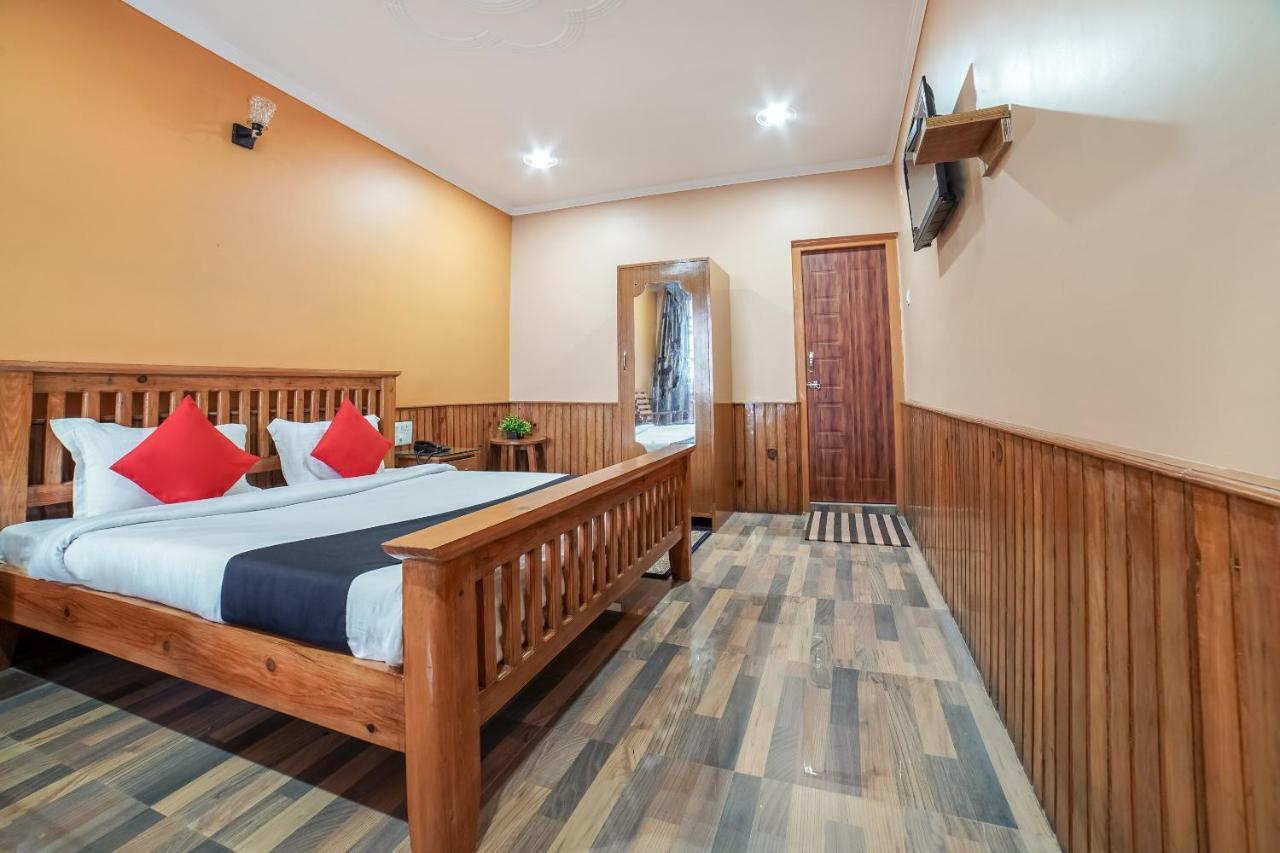 Capital O 47240 Hotel Blossom Resort Kausani Exterior foto