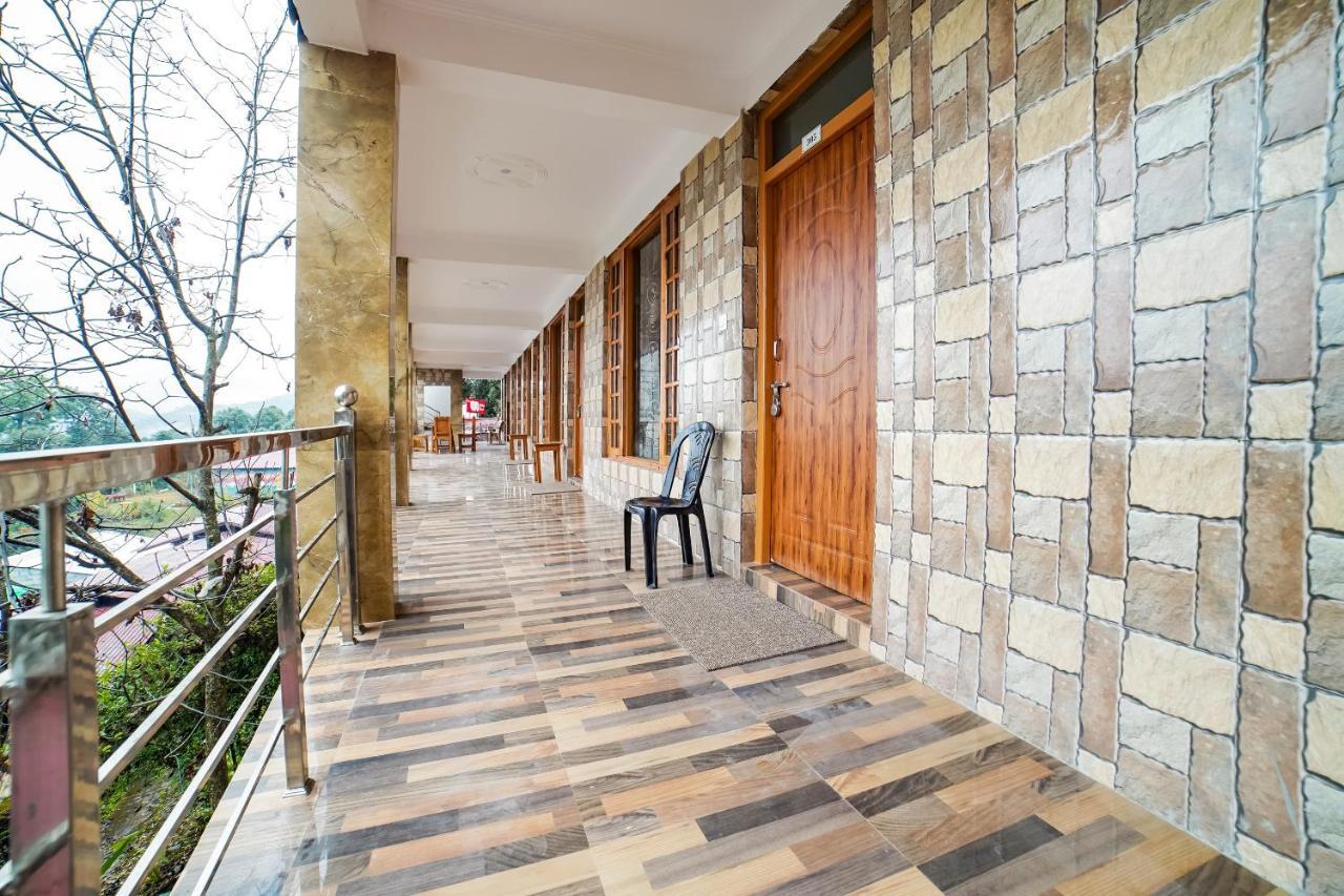Capital O 47240 Hotel Blossom Resort Kausani Exterior foto