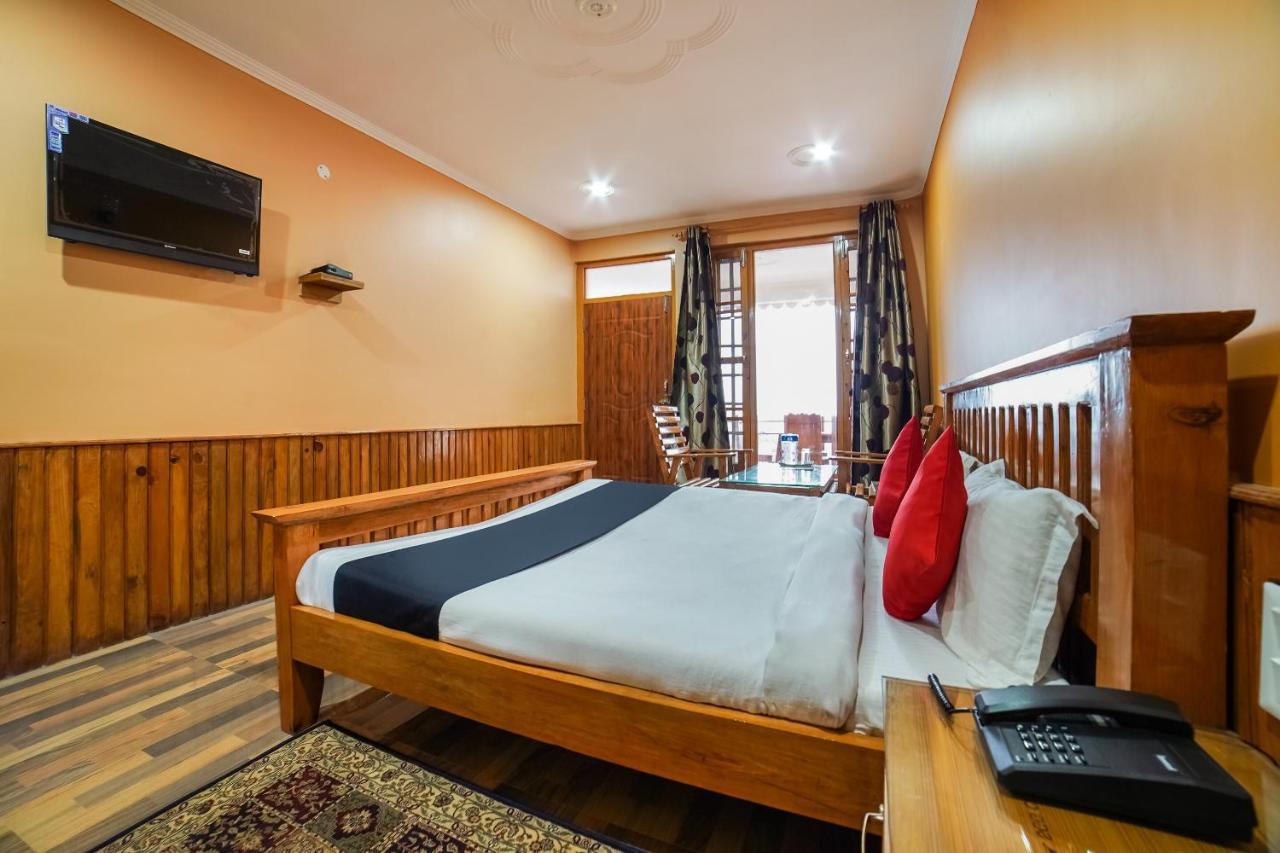 Capital O 47240 Hotel Blossom Resort Kausani Exterior foto
