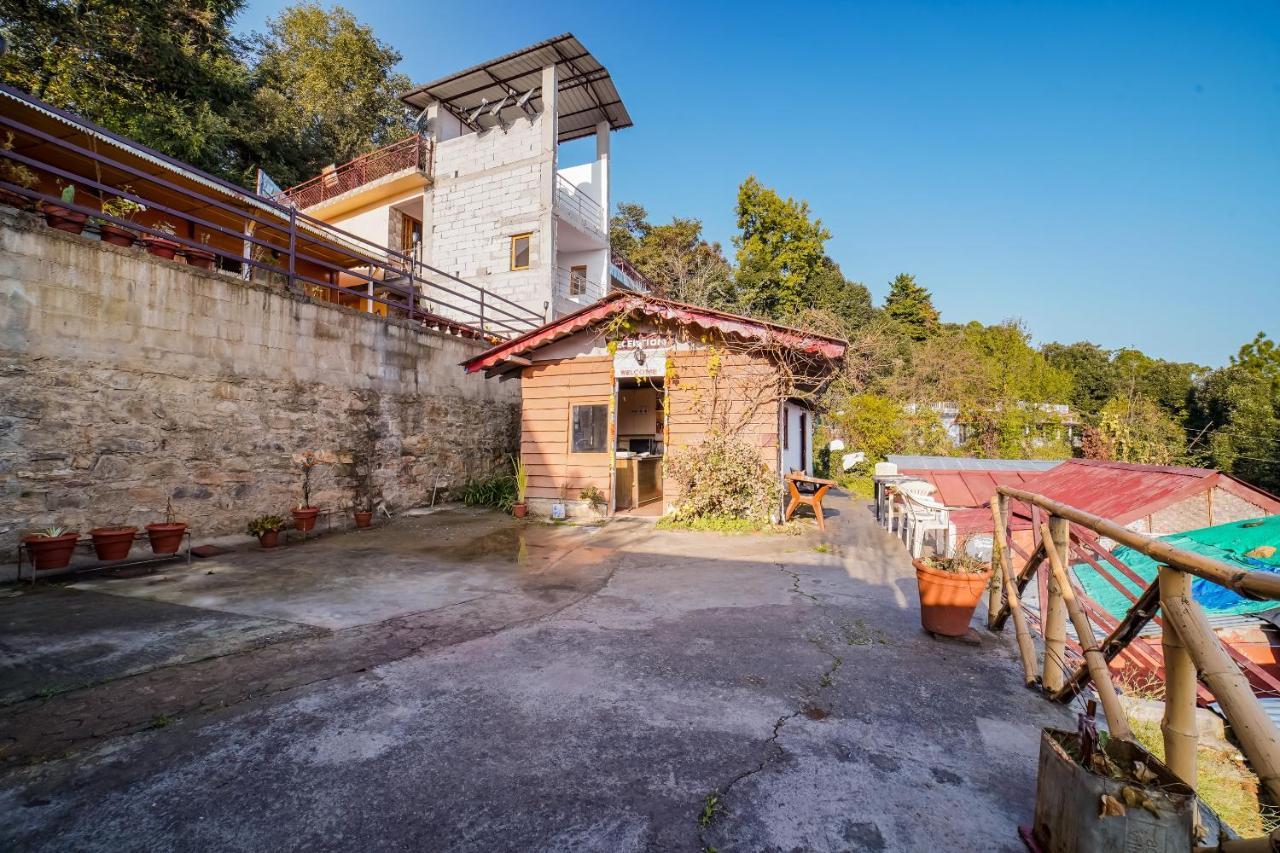 Capital O 47240 Hotel Blossom Resort Kausani Exterior foto